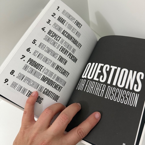 NEW Emily Frisella Relationships First Entrepreneur and Leadership Book | Single - Picture 7 of 16